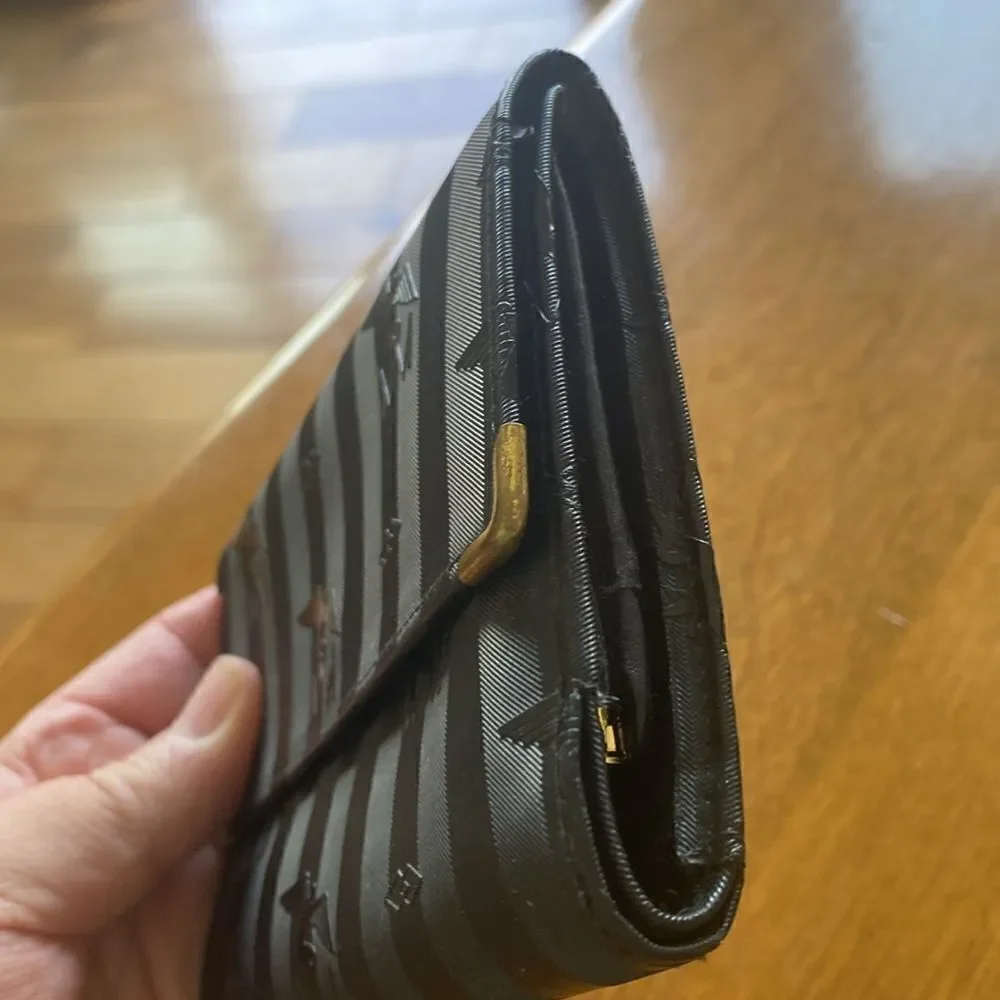 Vintage Maison Mollerus wallet